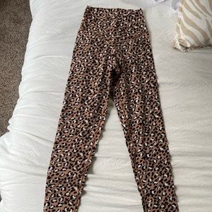 Aerie crossover leggings! Size small